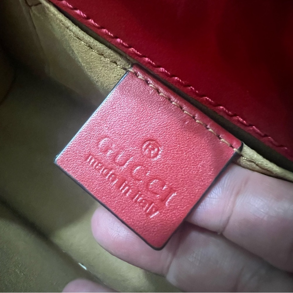 Gucci Sylvie Super Mini Red Calfskin Leather Bag - Picture 13 of 16